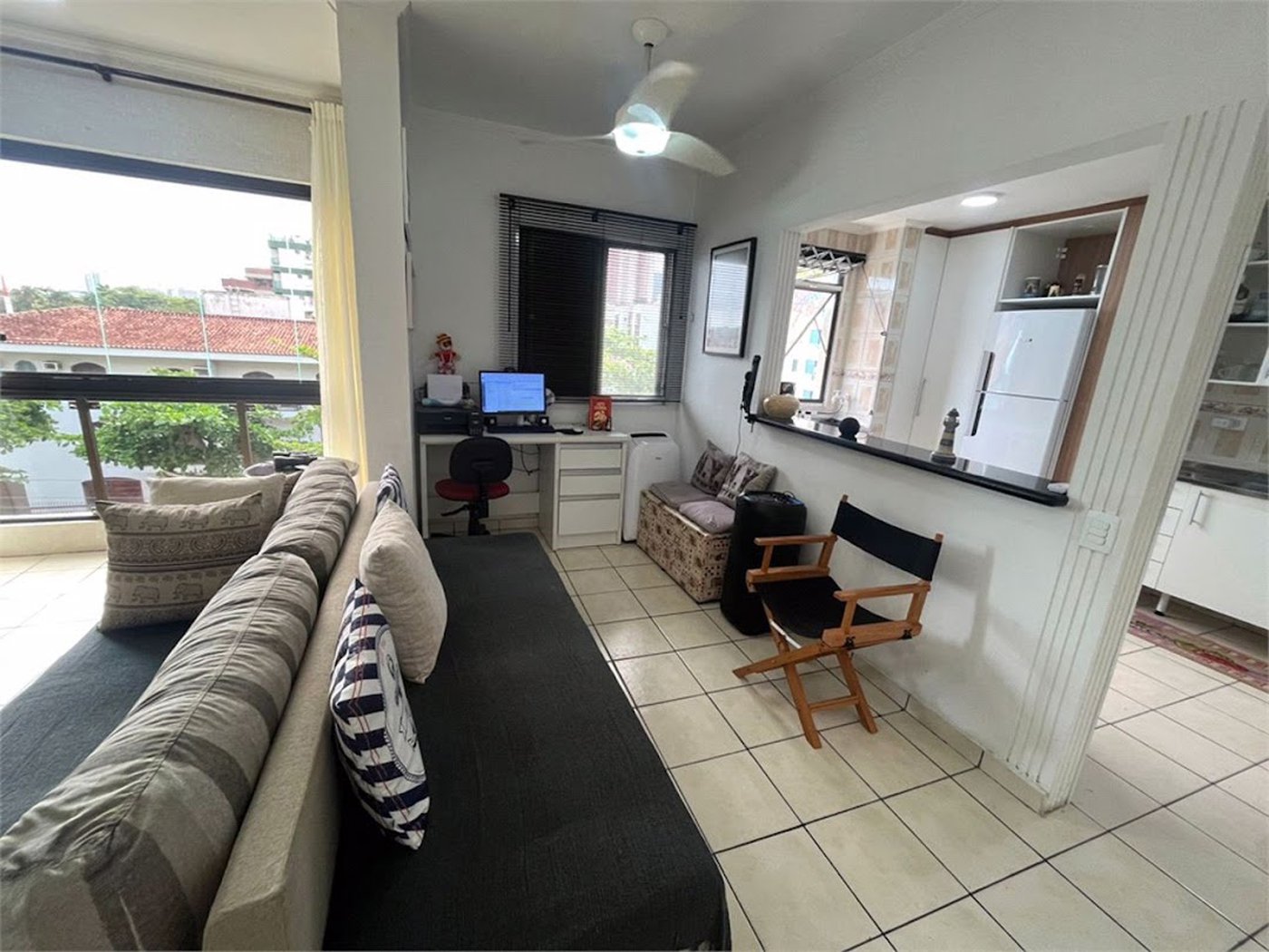Apartamento com 2 dormitórios à venda, 64 m² por R$ 360.000,00 - Jardim Praiano - Guarujá/SP