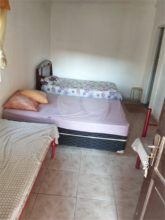 Chácara à venda com 6 quartos, sendo 1 suíte,  no Centro, Biritiba-mirim, SP