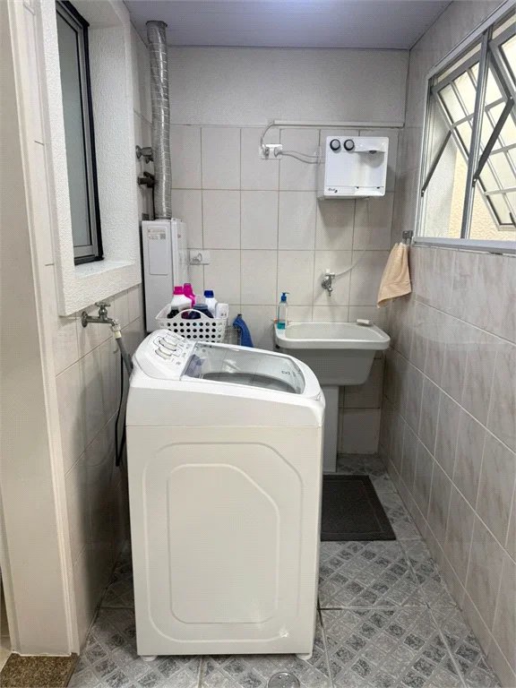 Casa à venda com 3 quartos, sendo 1 suíte, no condomínio Villas de São Francisco, São Paulo - SP