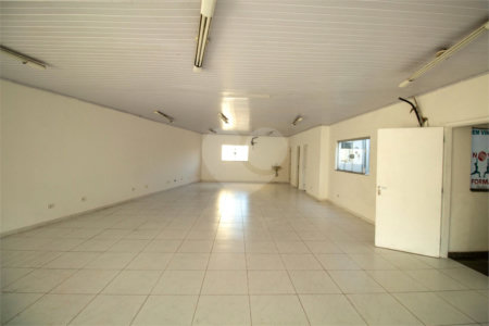 Salão Comercial para alugar no Centro, São Roque, SP