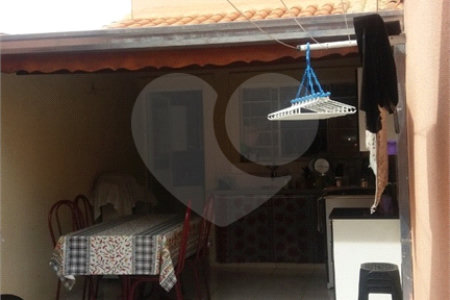 Casa à venda com 2 quartos, sendo 1 suíte,  em Jardim Brogotá, Atibaia, SP