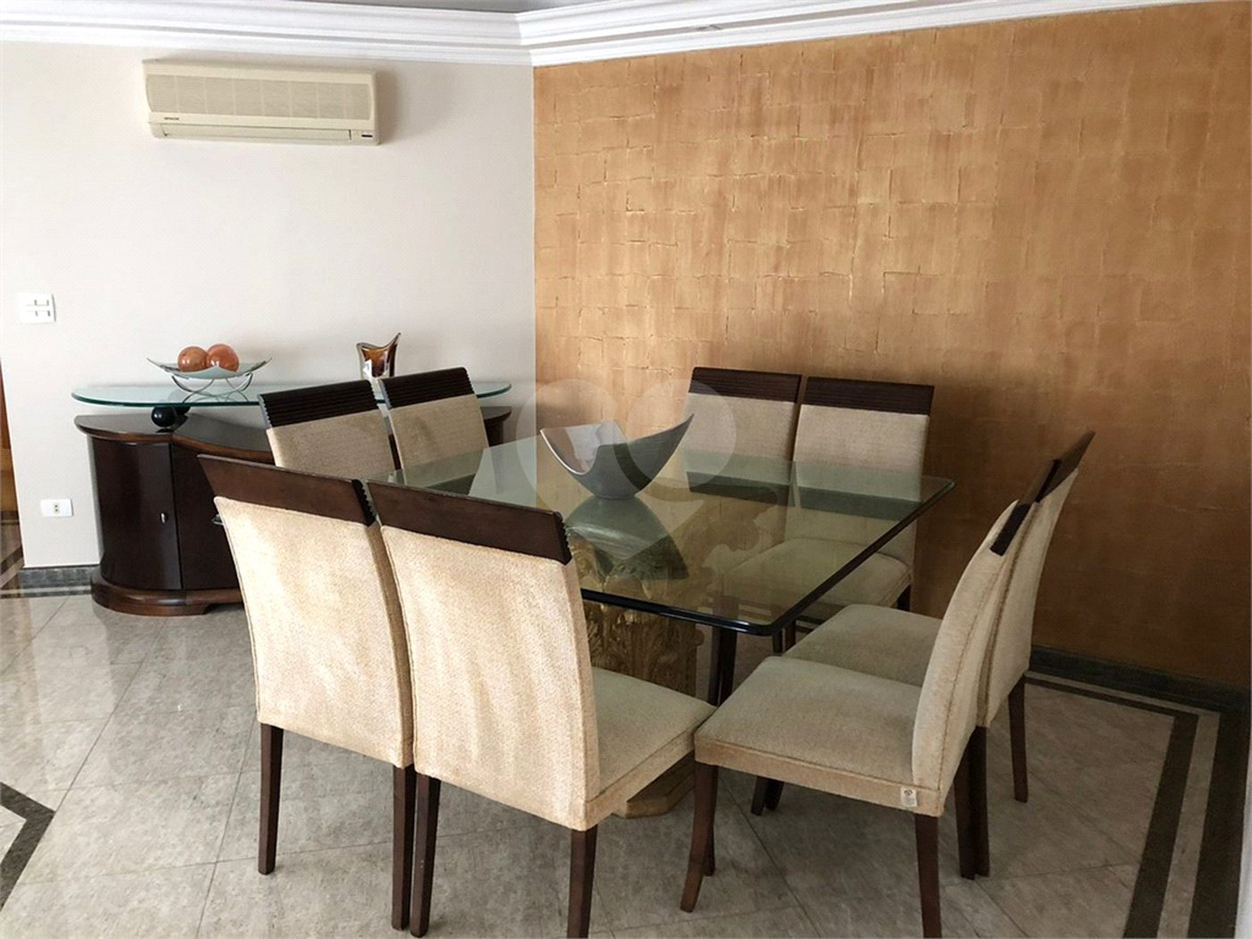 Apartamento à venda com 3 quartos, sendo 1 suíte,  em Bosque da Saúde, São Paulo, SP