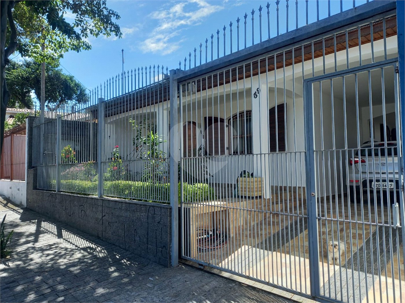 Casa Térrea à venda com 3 quartos, sendo 1 suíte,  em Cidade Dutra, São Paulo, SP