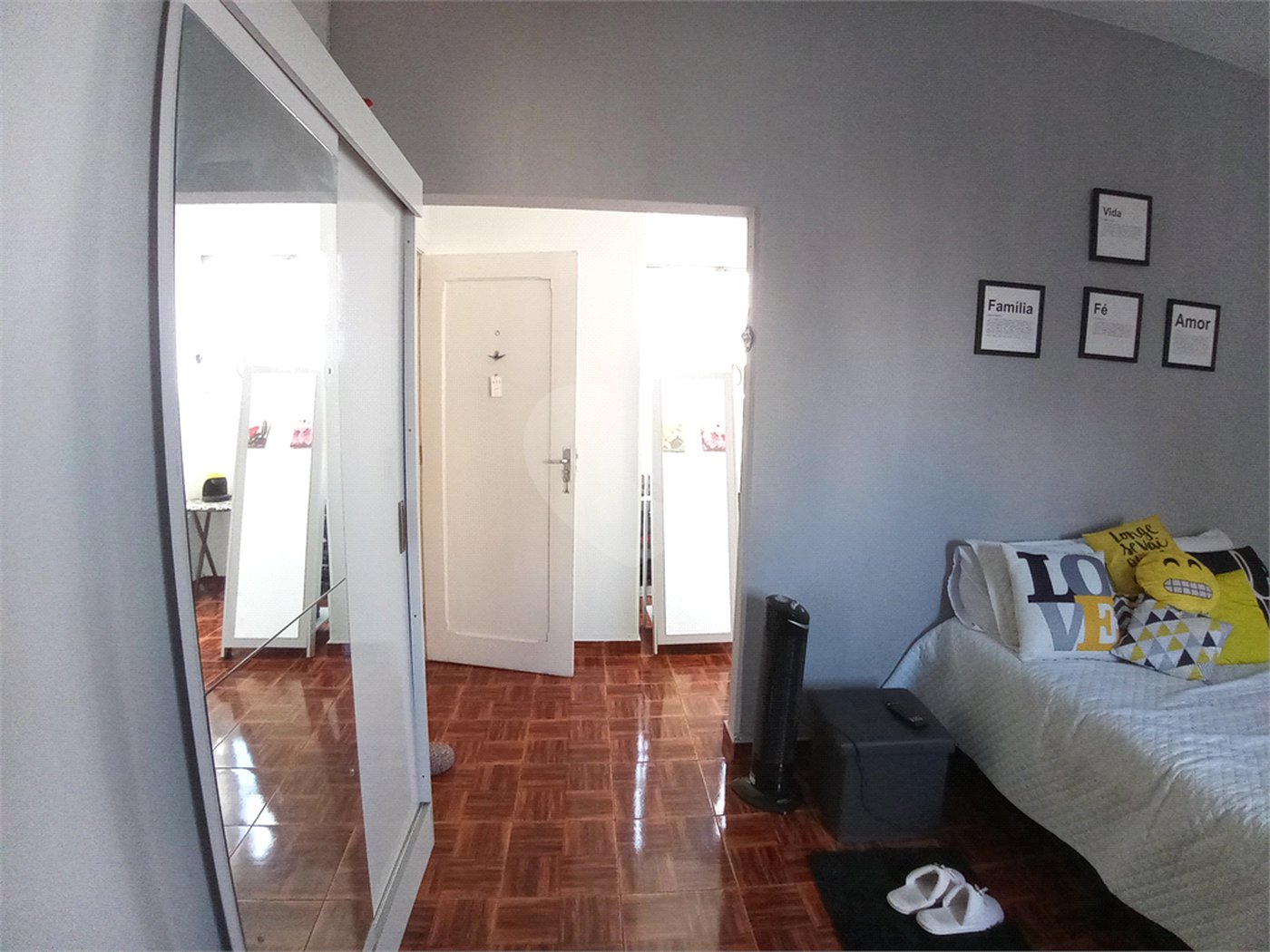 Casa à venda com 4 quartos, sendo 2 suítes, em Jardim São Paulo(zona Norte), São Paulo, SP