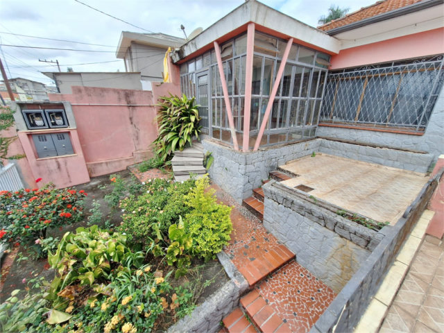 Casa Térrea à venda com 5 quartos, sendo 3 suítes,  em Vila Mazzei, São Paulo, SP