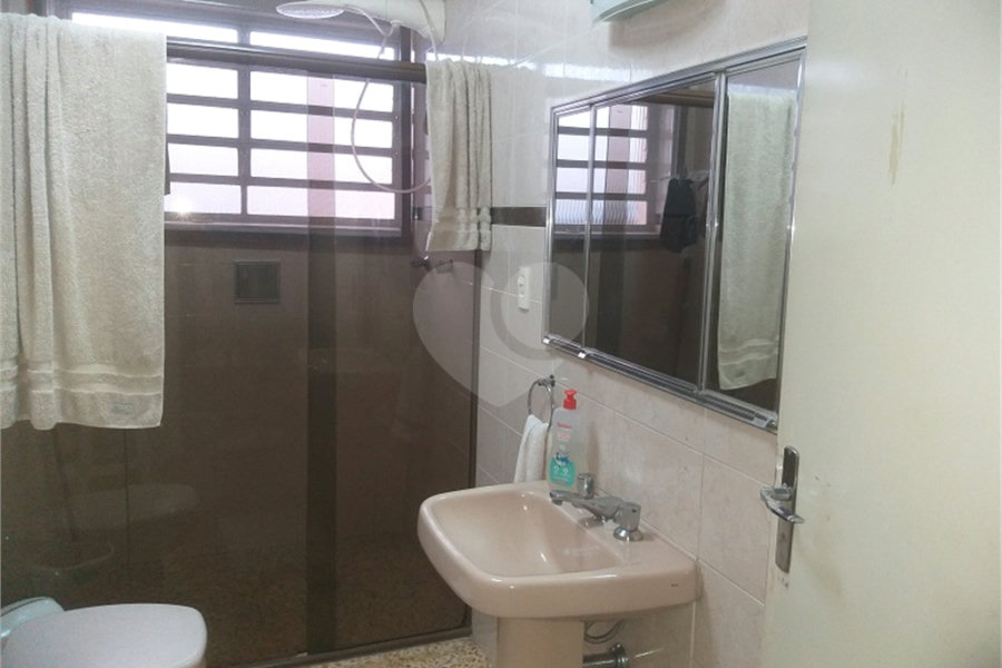 Casa à venda com 4 quartos, sendo 1 suíte, em Vila Galvão, Guarulhos, SP