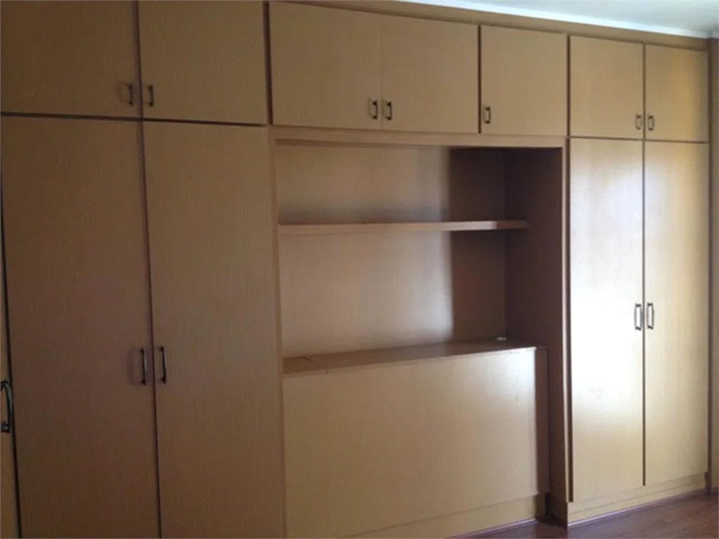 Sobrado à venda com 4 quartos, sendo 2 suítes, em Jardim Bonfiglioli, São Paulo, SP