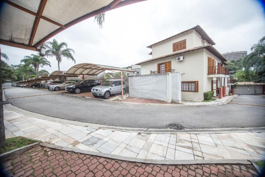 Casa à venda com 3 suítes no condomínio Jardim Ouro Preto - Villas Paulistas, São Paulo - SP