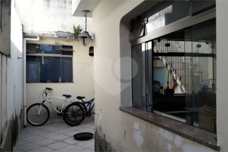 Sobrado à venda com 2 quartos, sendo 1 suíte, em Jardim São Jorge (raposo Tavares), São Paulo, SP