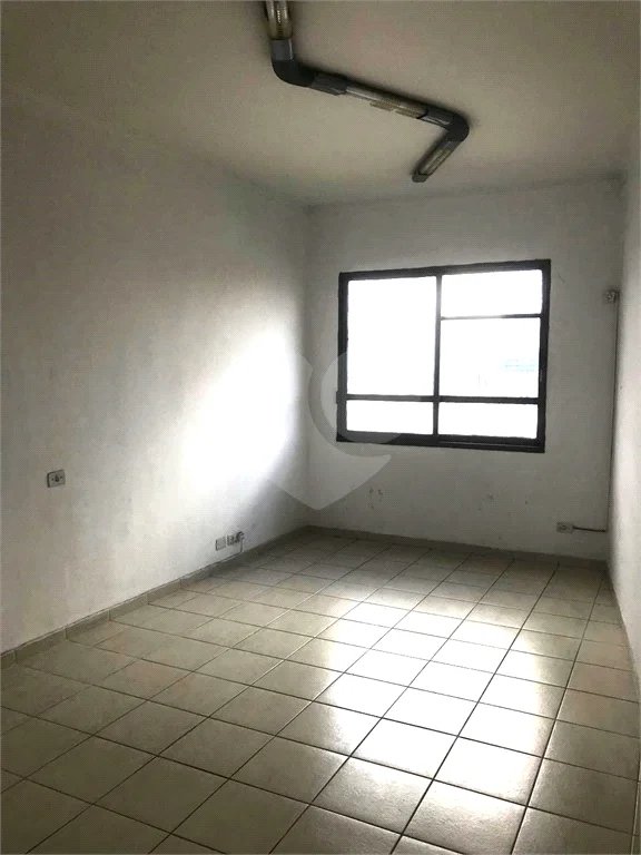 Sala comercial região da Paulista com 50 m²!