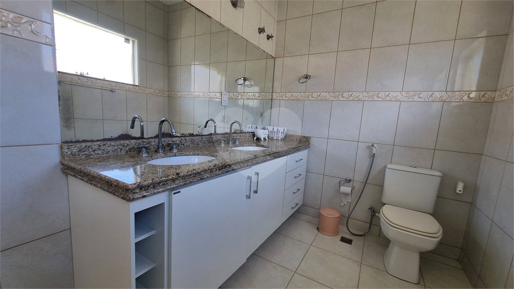 Casa à venda ou para alugar com 3 quartos, sendo 1 suíte,  no condomínio Residencial Villa dos Inglezes, Sorocaba - SP