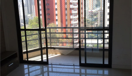 Apartamento à venda com 3 quartos, sendo 1 suíte, em Vila Andrade, São Paulo, SP