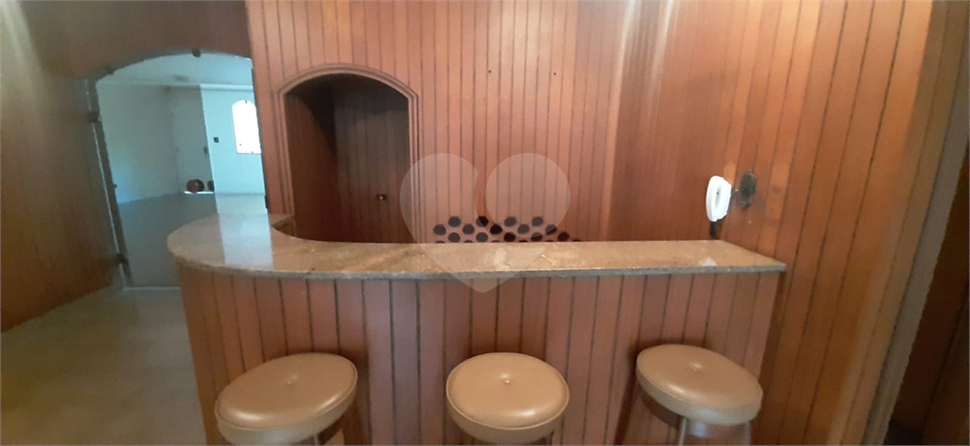 Sobrado à venda com 4 quartos, sendo 2 suítes, em Jardim França, São Paulo, SP