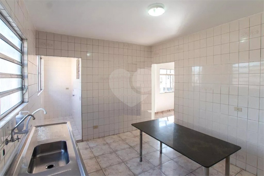 Sobrado à venda com 4 quartos, sendo 1 suíte,  em Parque Novo Mundo, São Paulo, SP