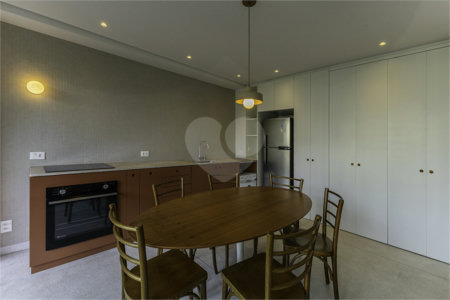Apartamento à venda ou para alugar com 1 suíte em Jardim das Bandeiras, São Paulo, SP