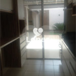 Casa à venda com 2 quartos no condomínio Residence Club Villa Branca, Jacareí - SP