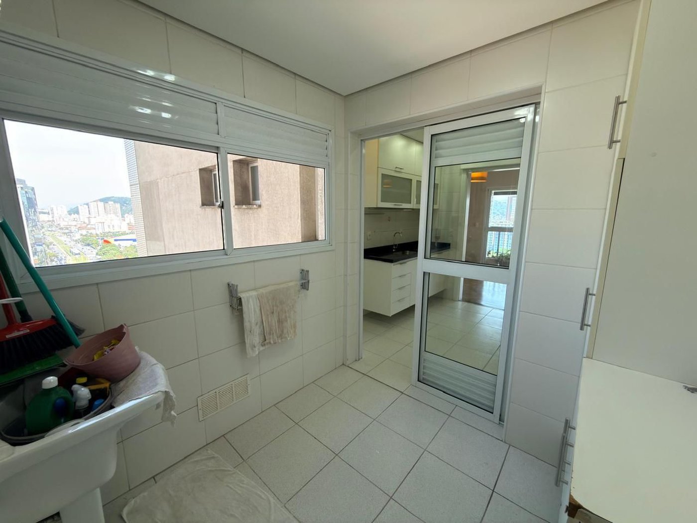 Apartamento com 3 dormitórios à venda, 80 m² por R$ 890.000,00 - Gonzaga - Santos/SP