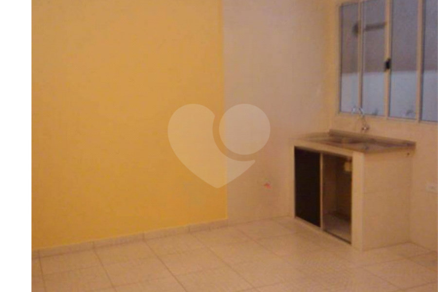 Prédio à venda com 1 quarto em Jaraguá, São Paulo, SP
