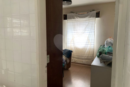 Casa à venda com 3 quartos em Cidade Vargas, São Paulo, SP