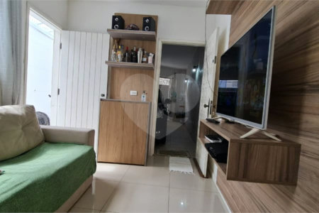 Casa à venda com 2 quartos, sendo 1 suíte, em Vila Romana, São Paulo, SP