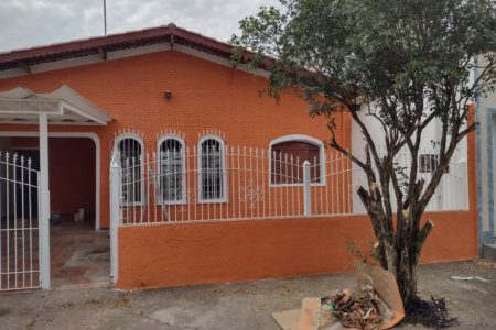 Casa à venda com 2 quartos em Hortolândia, SP