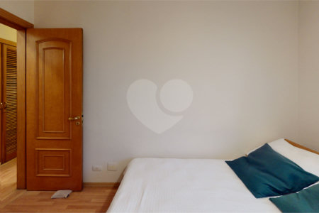 Apartamento à venda com 4 quartos, sendo 2 suítes, em Campo Belo, São Paulo, SP