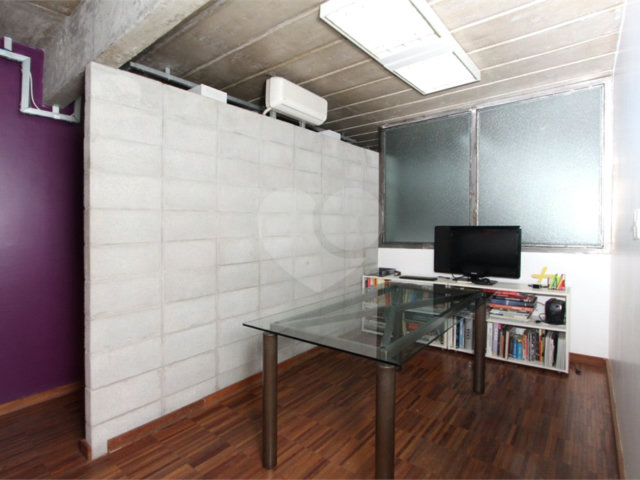 Sala à venda em Moema, São Paulo, SP