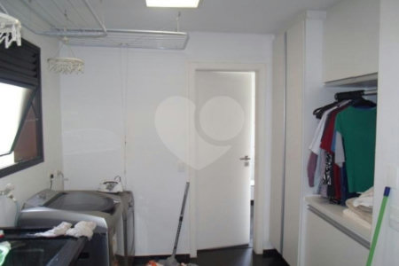 Apartamento à venda com 4 suítes em Jardim Vitória Régia, São Paulo, SP