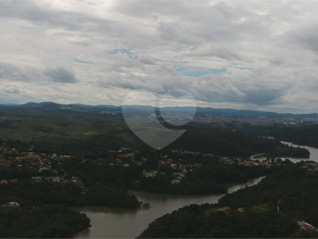 Casa à venda com 4 suítes no condomínio Loteamento Haras El Passo, Mairiporã - SP