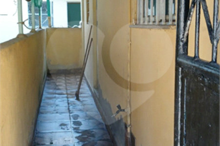 Casa à venda com 3 quartos em Santíssimo, Rio de Janeiro, RJ