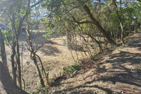 Terreno à venda no condomínio Arco-íris, Atibaia - SP