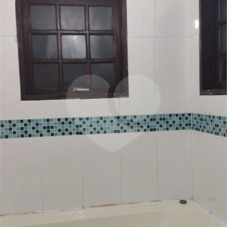 Sobrado à venda com 3 quartos, sendo 2 suítes,  em Vila Suissa, Mogi das Cruzes, SP
