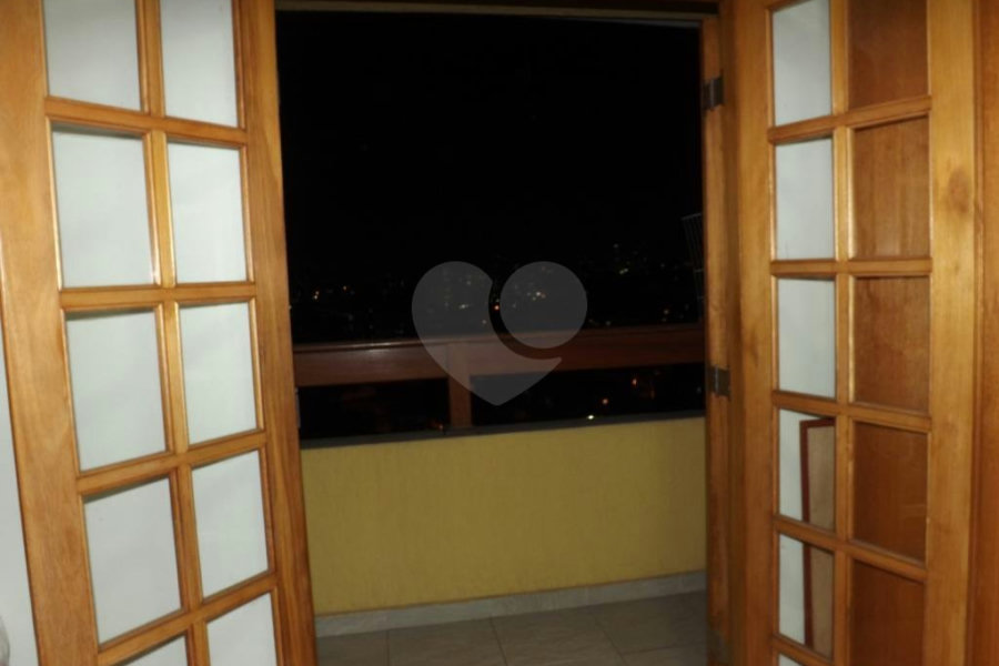 Sobrado à venda com 3 quartos, sendo 1 suíte, em Vila Nova Cachoeirinha, São Paulo, SP