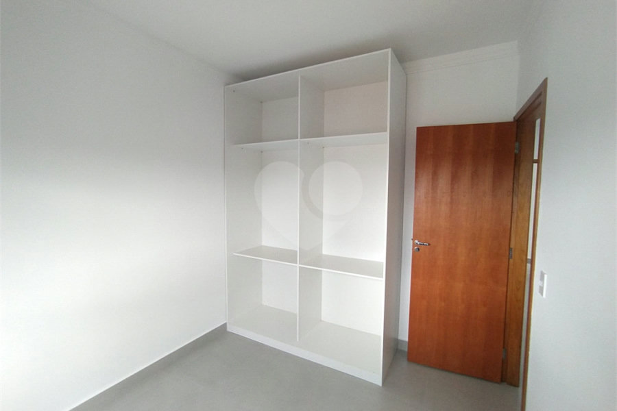 Apartamento para alugar com 1 quarto em Parque Peruche, São Paulo, SP
