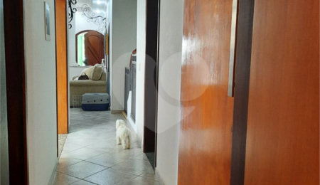 Sobrado à venda com 4 quartos, sendo 3 suítes,  em Região Central, Caieiras, SP