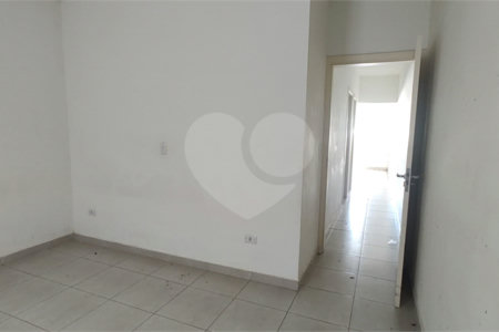 Casa à venda com 2 quartos em Jardim Imperial, Atibaia, SP