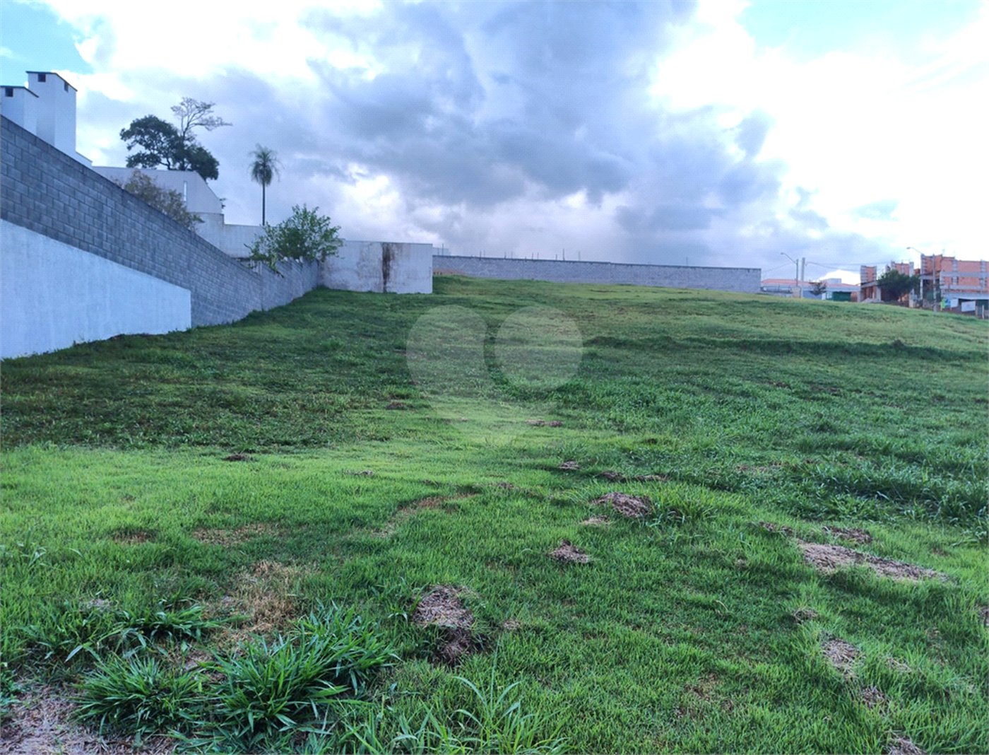 Terreno à venda no condomínio Fazenda Jequitibá, Sorocaba - SP