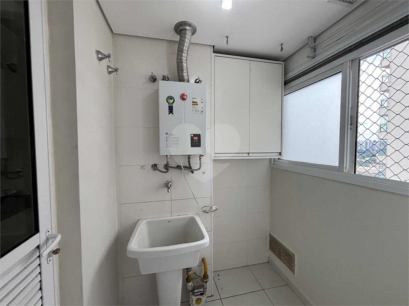 Apartamento para alugar com 3 quartos, sendo 1 suíte, em Barra Funda, São Paulo, SP