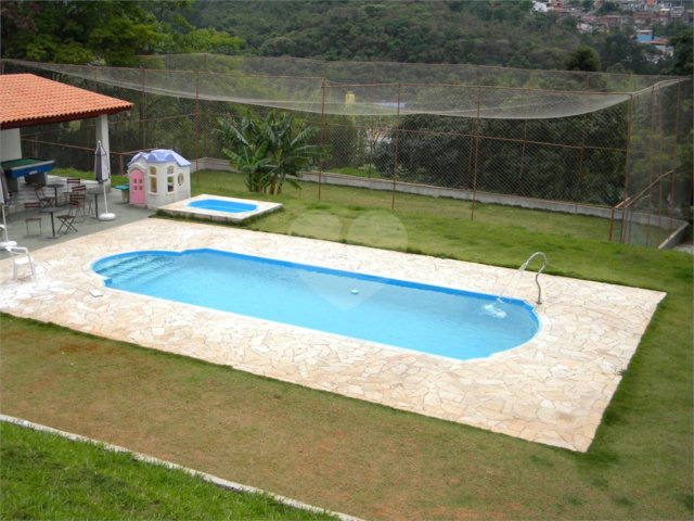 Chácara à venda com 7 quartos, sendo 1 suíte,  em Capoavinha, Mairiporã, SP