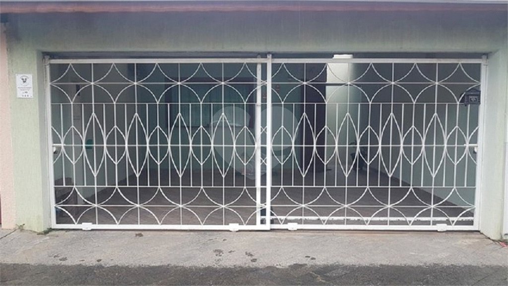 Casa à venda com 3 quartos, sendo 1 suíte,  em Jardim Prestes de Barros, Sorocaba, SP