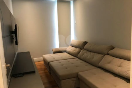 Casa à venda com 3 quartos, sendo 1 suíte, no condomínio Residencial Central Parque, Salto - SP