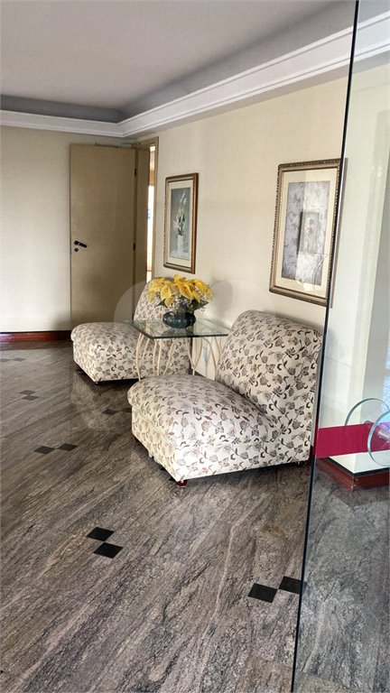 Apartamento à venda com 4 quartos, sendo 3 suítes,  em Cidade São Francisco, São Paulo, SP