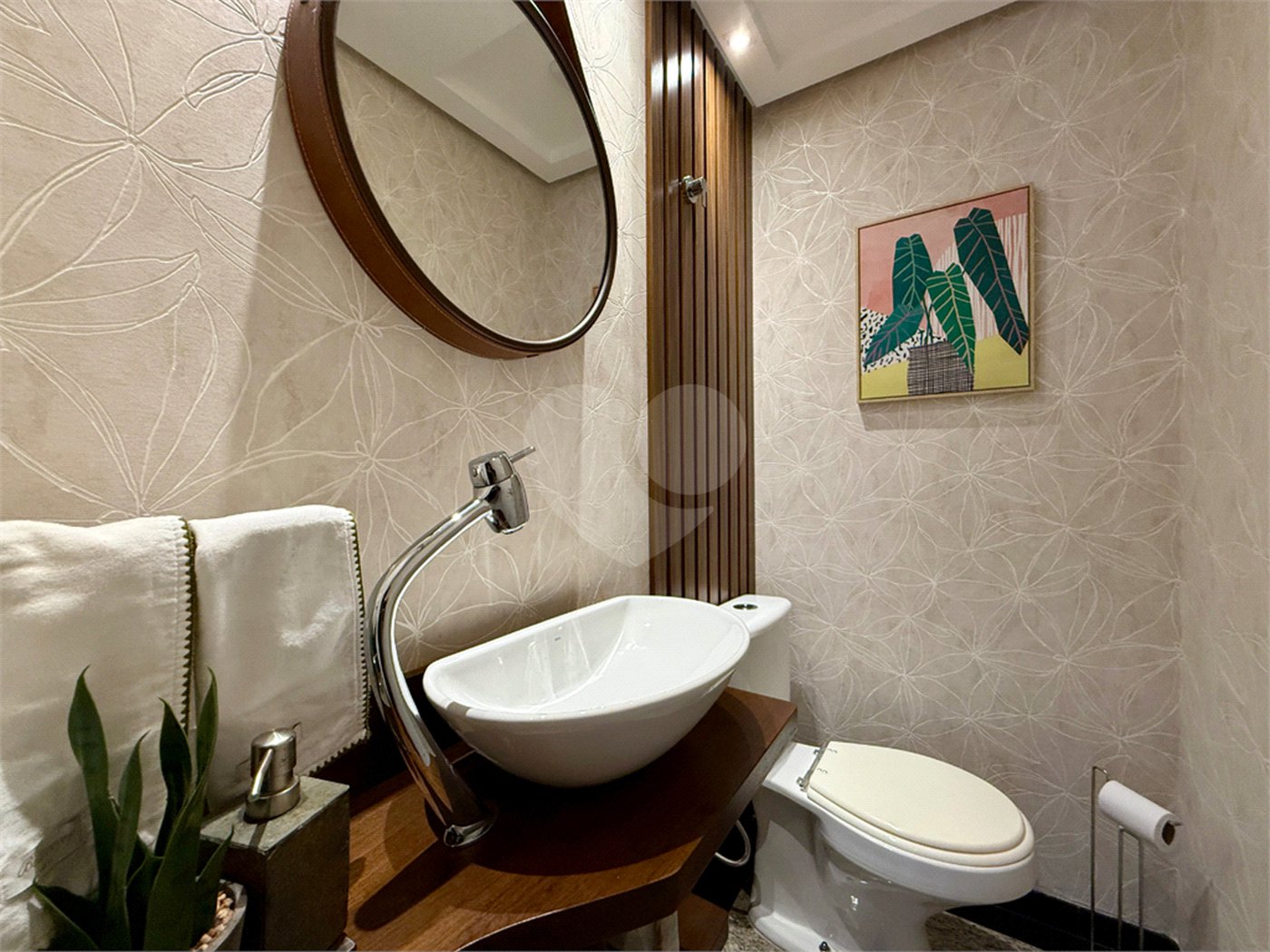 Apartamento à venda com 3 suítes em Campo Belo, São Paulo, SP