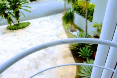 Casa à venda com 3 suítes no condomínio Residencial Jardim América, Vinhedo - SP