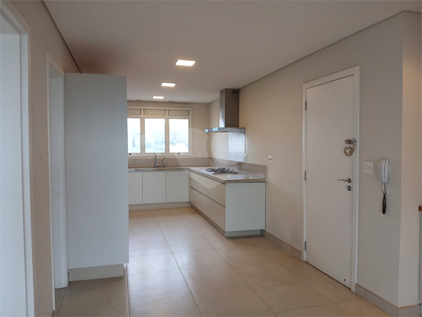 Apartamento à venda com 4 suítes em Anhangabaú, Jundiaí, SP
