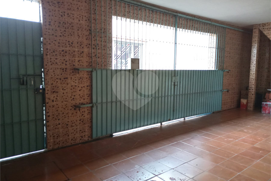 Sobrado à venda com 5 quartos em Horto, São Paulo, SP