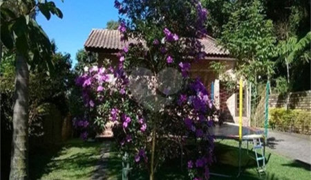 Casa à venda com 3 quartos, sendo 1 suíte,  em Serra da Cantareira, Mairiporã, SP