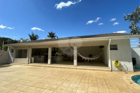 Casa à venda com 4 suítes no condomínio Aruã Lagos, Mogi das Cruzes - SP