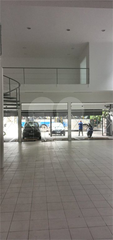 Salão à venda ou para alugar com 4 quartos em Santana, São Paulo, SP