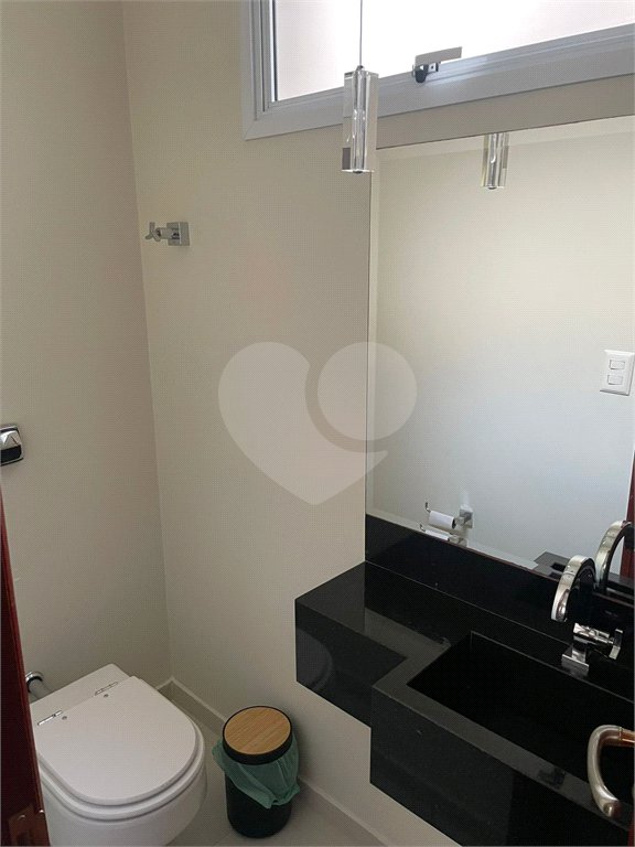 Casa à venda com 3 quartos, sendo 1 suíte, no condomínio Quinta da Boa Vista, Jundiaí - SP
